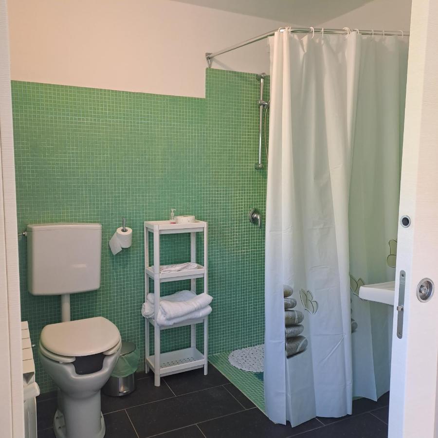 B&B La Casina Rosa La Spezia Valeriano Lunense Eksteriør billede